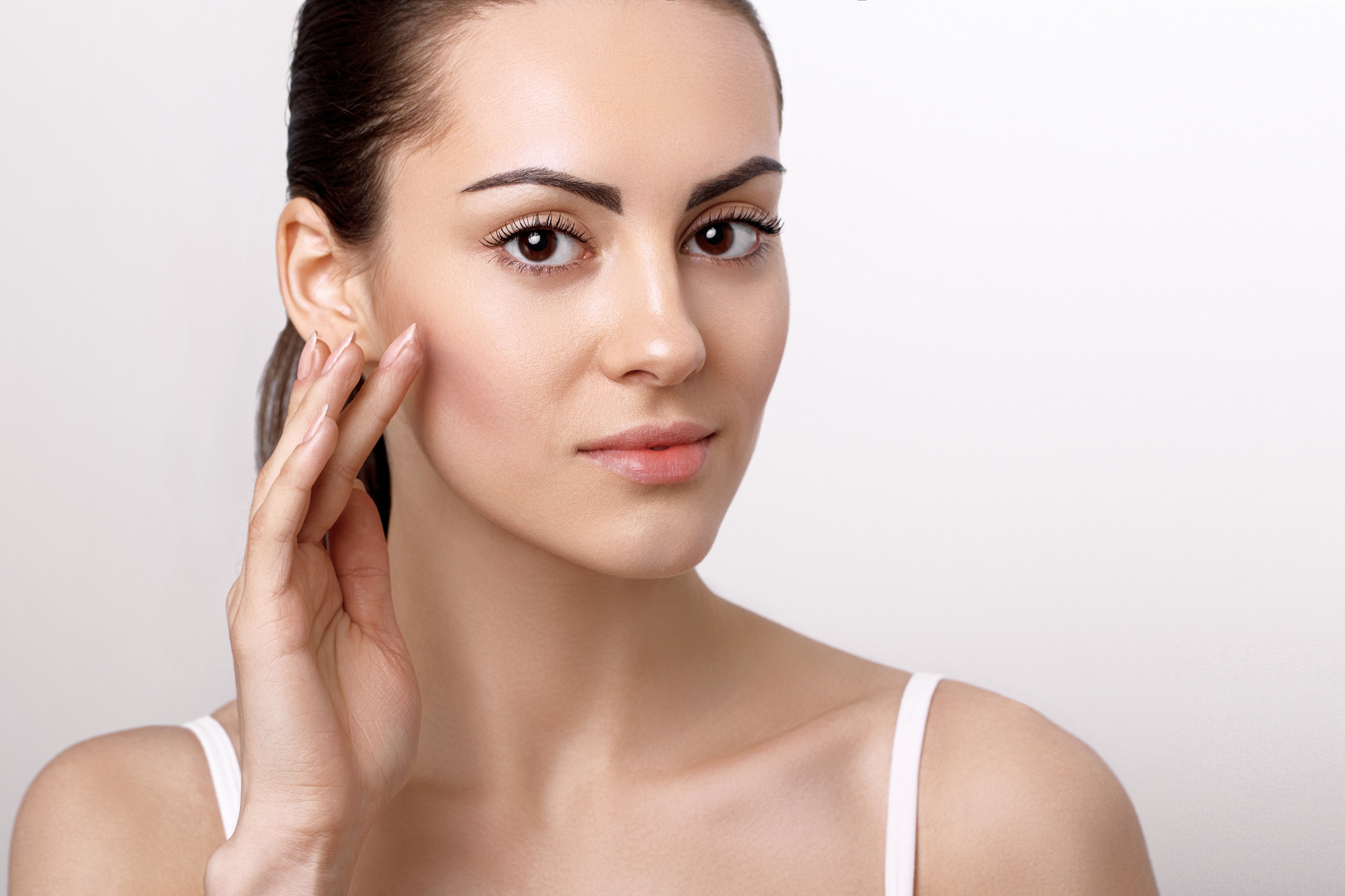 How to Combat Dark Spots and Hyperpigmentation